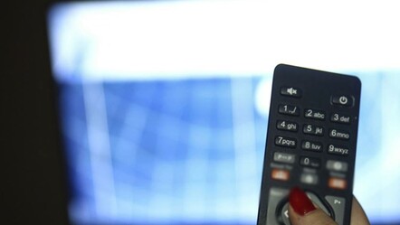 Bu akşam televizyonda hangi diziler var? 15 Eylül 2025 TV yayın akışı duyuruldu - Haberler