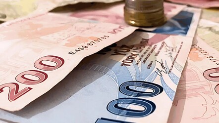 Faiz indirimi sonrası ihtiyaç kredisinde en düşük oranlar! 100 bin TL'nin güncel geri ödemesi... - Ekonomi