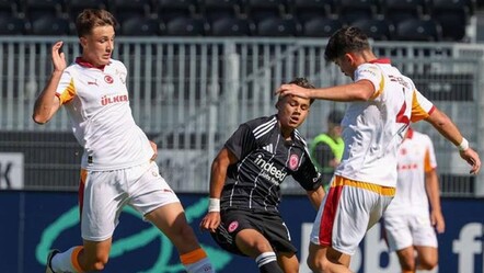 Galatasaray U19, Eintracht Frankfurt'a fark yenildi - Spor