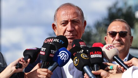 Gürsel Tekin, 41 kişiyi işten çıkardıkları iddiasını yalanladı - Politika