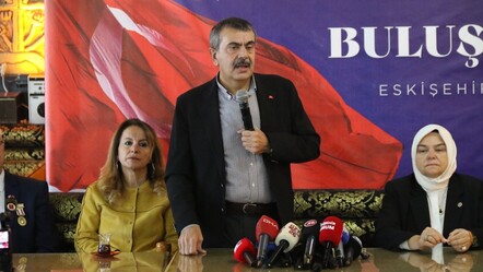Bakan Tekin, Gaziler Günü'nde açıklamalarda bulundu: Terör örgütlerinin hiçbir argümanı kalmadı" - Gündem