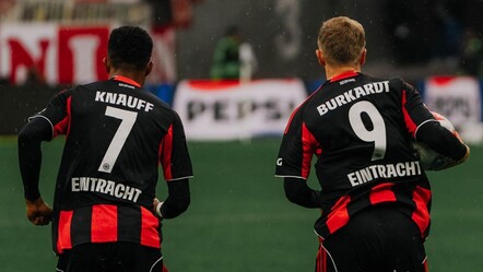 7 gollü maçta Can Uzun'un çabası yetmedi: Frankfurt'a büyük şok - Spor