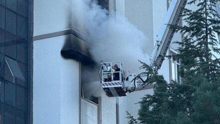 Öğrenci yurdunda yangın paniği: 2 öğrenci dumandan etkilendi - Gündem