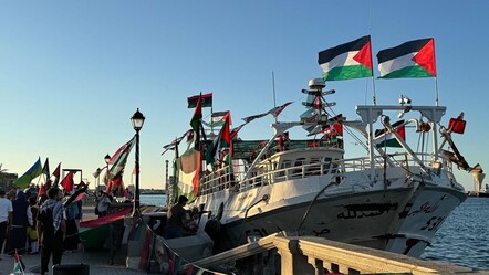 İsrail tarafından saldırıya uğrayan Küresel Sumud Filosu, Uluslararası Ceza Mahkemesi'ne başvuracak - Dünya