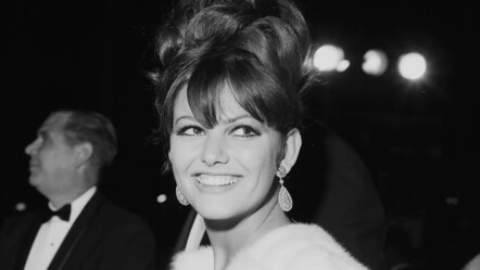 İtalyan film yıldızı Claudia Cardinale hayatını kaybetti - Magazin