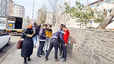 MEB tedbirleri artırdı: 27 bin personel güvenlik için sahada - Eğitim