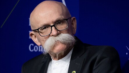 Polonya'da şaşırtan teşvik: Otelinde doğacak her bebek için para verecek - Dünya