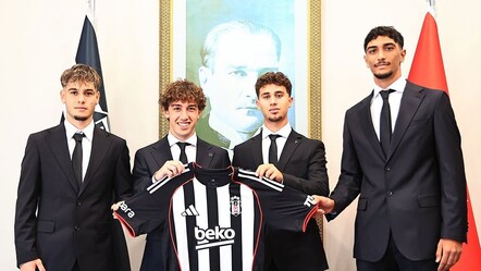 Beşiktaş'ta 4 imza birden - Spor
