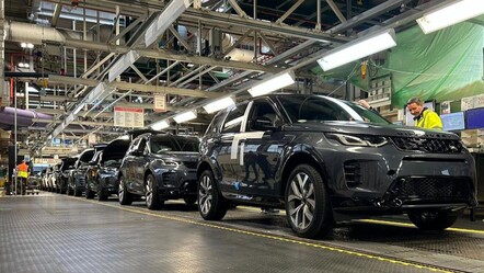 Üretim durduran Jaguar Land Rover'e İngiltere'den kredi desteği! On binlerce kişinin istihdamı korunacak - Ekonomi