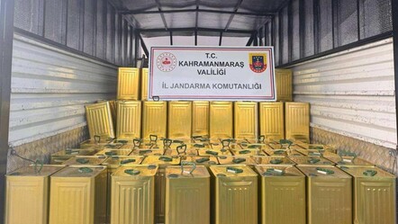 Az kalsın soframıza gelecekti: Kahramanmaraş'ta 200 teneke sahte zeytinyağı ele geçirildi! - 3. Sayfa