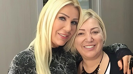 Seda Sayan’dan itiraf: Annem evdeki çalışanların onu zehirleyeceğini sanıyor - Magazin