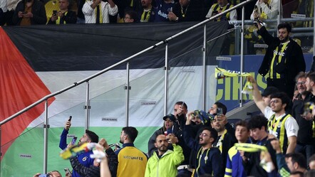 Fenerbahçeli taraftarlardan Filistin'e destek: Nehirden denize kadar özgür olacak - Spor