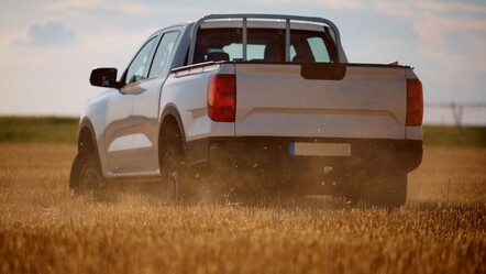 MHP'den yüzde 4'e indirilsin teklifi geldi! Çiftçinin pick-up’ına ÖTV desteği  - Gündem