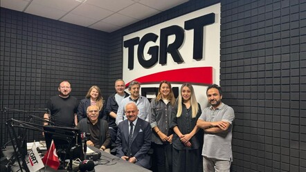 TGRT FM 32 yıldır huzur veriyor - Gündem