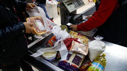 Etiket başka, kasa başka! Marketlerin yeni taktiği vatandaşı bezdirdi - Ekonomi