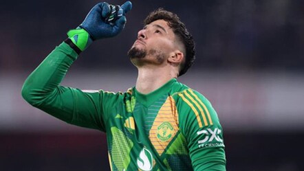 Manchester United'da ilk 11'in değişmezi oldu! Altay Bayındır: Buraya kolay gelmedim - Spor