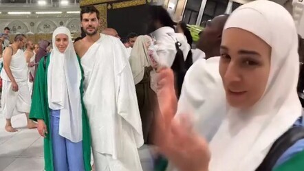 Survivor yıldızı umrede! Başörtülü fotoğraflarına beğeni yağdı - Magazin