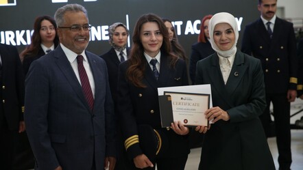 Çelik kanatlara iki filo daha: Kadın pilot sayısı elli kat arttı - Gündem