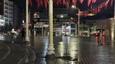 İstanbul'da sağanak başladı! Meteoroloji uyardı, gün boyu sürecek - Yaşam