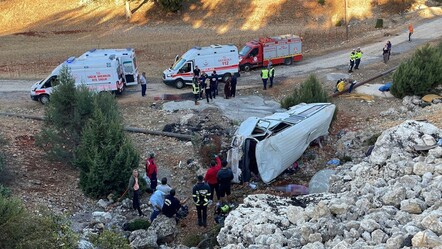 Mersin'deki olayın aslı belli oldu! 4 kişinin ölüp 14 kişinin yaralandığı kazada şoför ehliyetsiz çıktı - 3. Sayfa