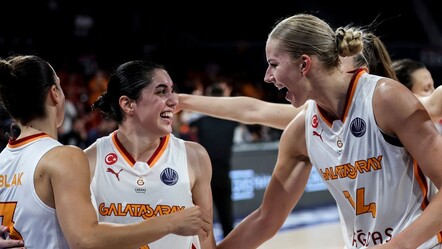 Galatasaray, İtalyan ekibini mağlup etti - Spor