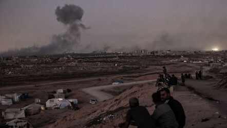 İsrail anlaşmaya rağmen Gazze'yi bombaladı! 4 kişi öldü - Dünya