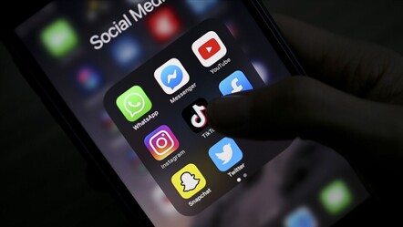 Sosyal medyada kademeli yaş! Algoritmalar da incelenmeli - Gündem