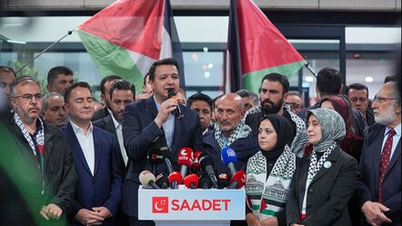 Özgürlük Filosu'nda gözaltına alınan vekiller yurda döndü - Gündem