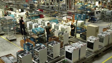Beyaz eşya devi 2 fabrikasını kapatıyor! 1.400 kişi işsiz kalacak - Ekonomi