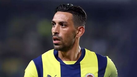 Taraftardan İrfan Can Kahveci'ye serzeniş: Mert Hakan'a da söyle... - Spor