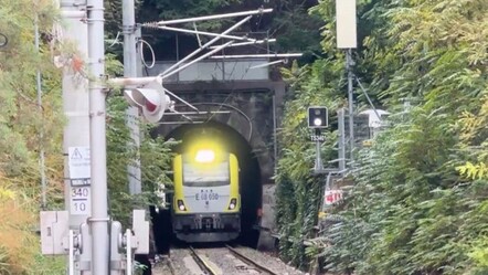 Tren sesiyle yaşıyorlar… 114 yıllık tünel mahalleyle bütünleşti - Yaşam