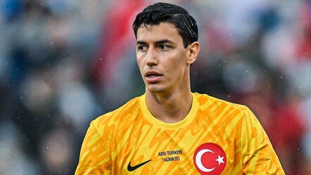 Berke Özer hangi takımda oynuyor, kimdir? Futbol kariyeri gündemde! - Haberler
