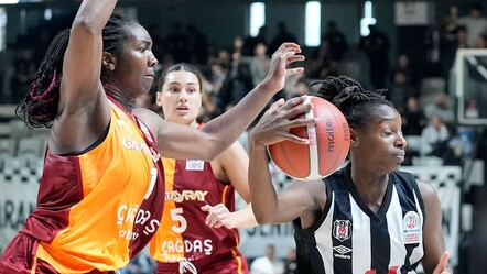 Galatasaray derbide farklı kazandı - Spor
