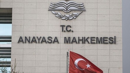 13 yıllık tedbir hak ihlali sayıldı! AYM'den pilot karar - Ekonomi