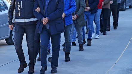 İstanbul'da hayali işlemlerle milyarlık vurgun yapan çete çökertildi! Çok sayıda gözaltı var - Gündem