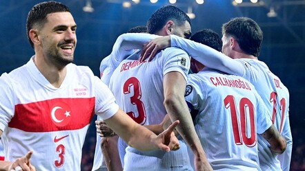 A Milli Takım'dan Dünya Kupası yolunda dev adım: Gürcistan'ı 4 golle geçip farkı 6'ya çıkardık - spor