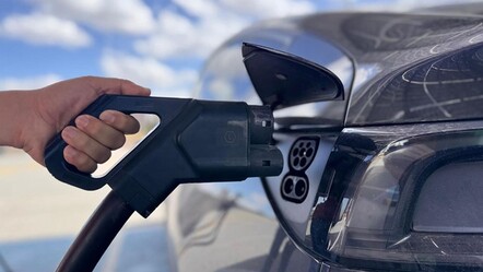 Elektrikli araç satışlarında rekor! O eşik ilk defa aşıldı - Ekonomi