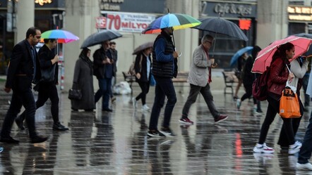 Meteoroloji'den İstanbul dahil birçok kente sağanak uyarısı - Gündem