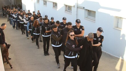 'Bayğaralar'a 10 ilde eş zamanlı operasyon! 106 kişi adliyeye sevk edildi - 3-sayfa
