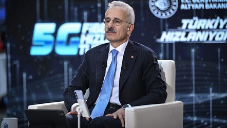 Uraloğlu'ndan 5G ihalesi değerlendirmesi! Operatörlere teşekkür etti - Gündem