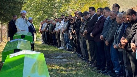 Pazardan dönerken facia: 3 kardeş ve enişteleri kazada öldü - 3. Sayfa