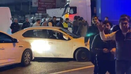 Edremit'te araç gasp eden şahıs polisle çatışmaya girdi! Ölü ve yaralılar var - 3. Sayfa