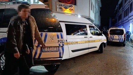 Markete sığınarak kurtuldu! 65 yaşındaki adam, 15 yaşındaki hasmına kurşun yağdırdı - 3. Sayfa