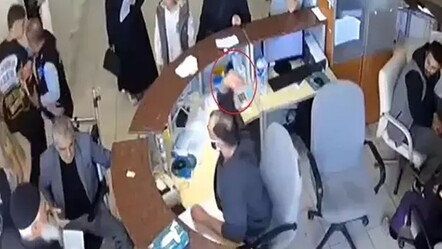 Horasan Devlet Hastanesi’nde utanç anları! Doktor engelli hastaya kalem fırlatıp hakaret yağdırdı - 3. Sayfa