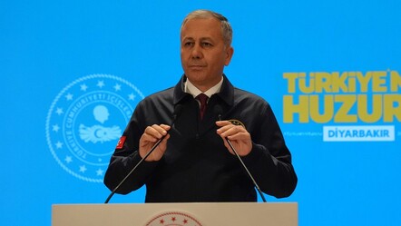 Yerlikaya'dan polise "düşman" denilmesine sert tepki: Kimse bu alçaklığa cüret edemez! - Gündem
