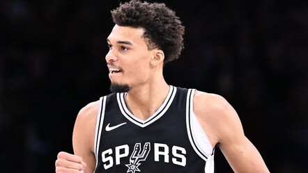 San Antonio Spurs sezona galibiyetle başladı: Victor Wembanyama'dan double-double - Spor