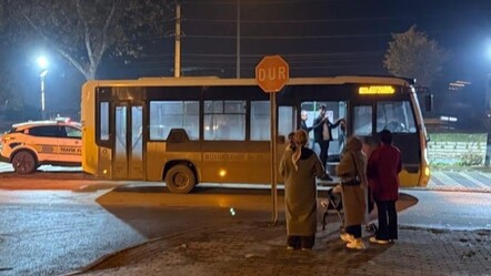 Bursa'da kaza! Yolun karşına geçen adama halk otobüsü çarptı - 3. Sayfa