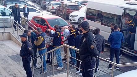 'Cinsel istismar' ile korkuttular, emekli madenciyi 2,5 milyon lira dolandırdılar - 3. Sayfa