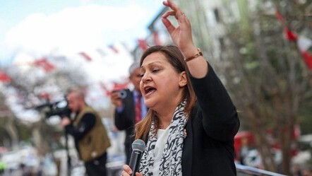 Burcu Köksal, AK Parti'ye geçeceği iddialarına noktayı koydu: Bir yere gitmiyorum - Gündem