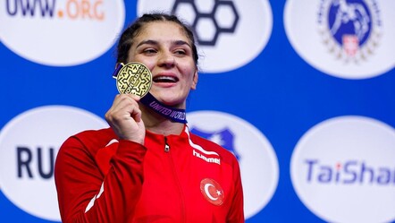 Minderde 3. kez dünya şampiyonu! Nesrin’den dev başarı - Spor